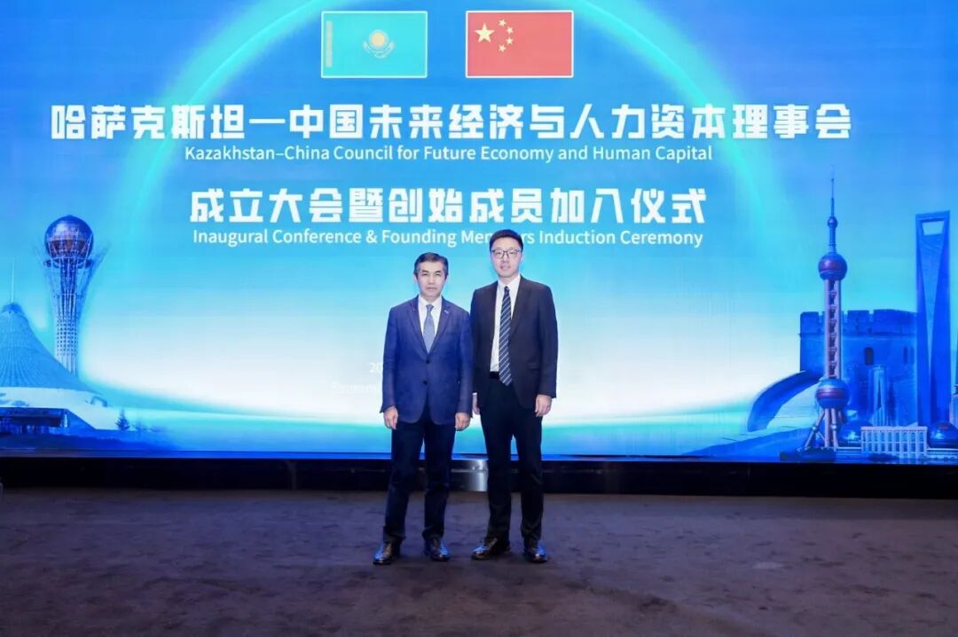 合影.jpg